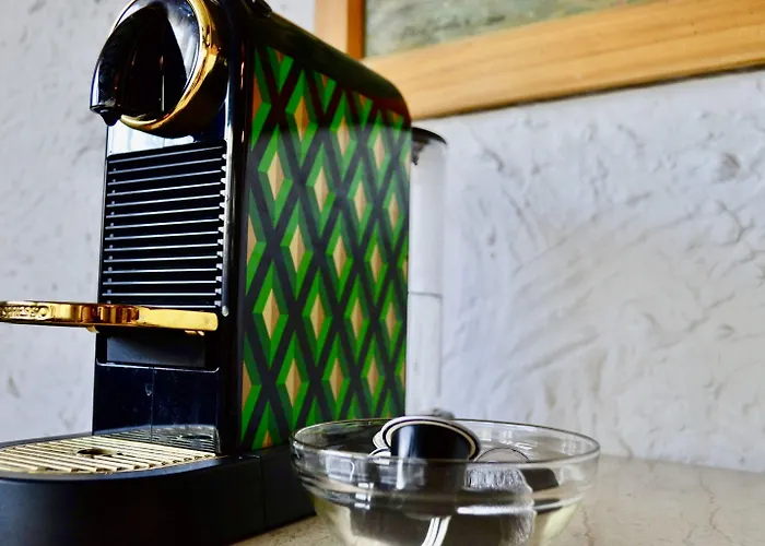 ロードス ホテル 3*