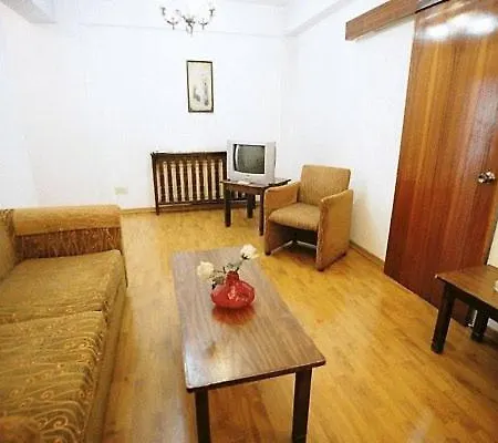 尼科西亚罗德斯公寓式酒店 酒店 3*