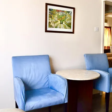 尼科西亚罗德斯公寓式酒店 3* 尼科西亚